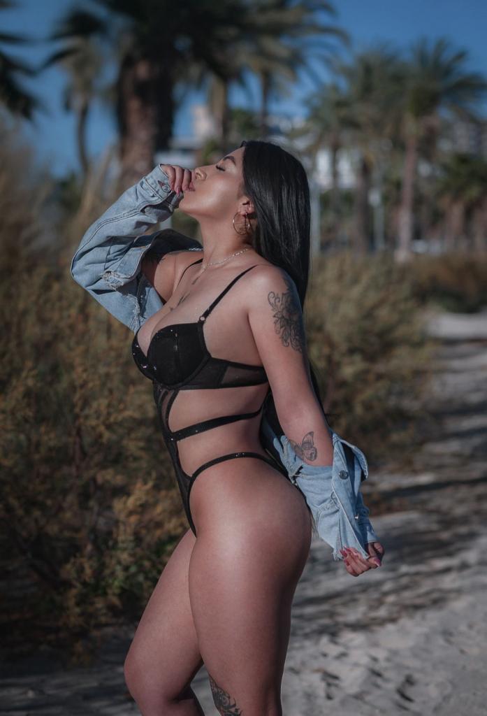 Chica busca chico en Mallorca: 