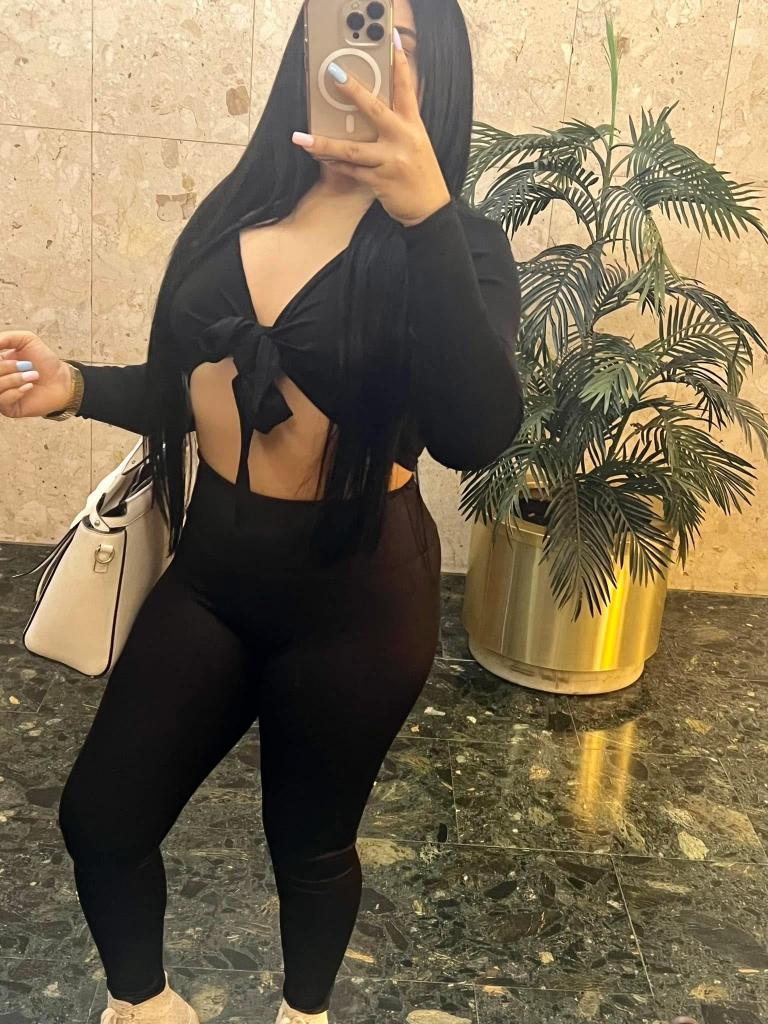 Chica busca chico en Tenerife: 