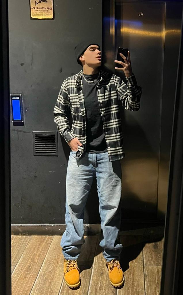 Chico busca chica en Madrid: 