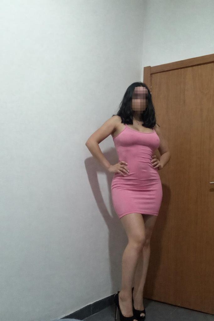 Chica busca chico en Granada: 