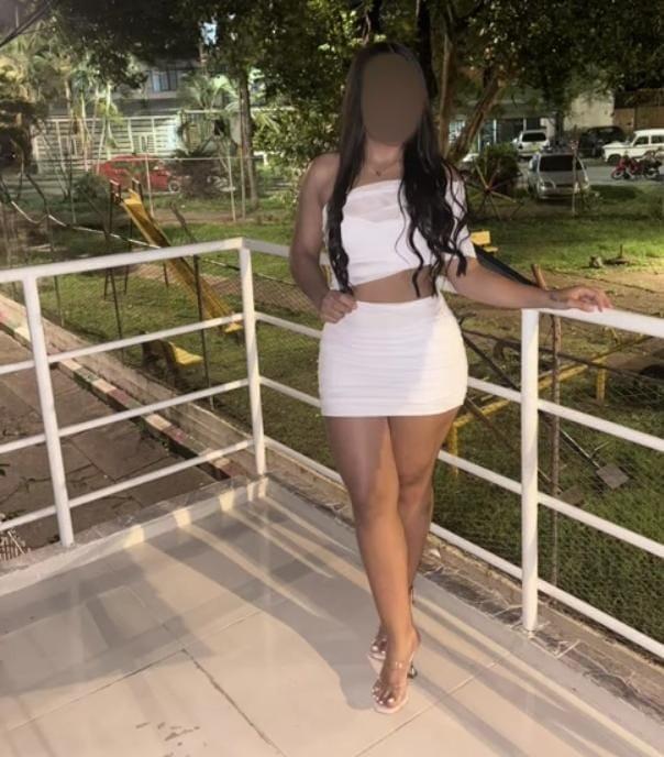 Chica busca chico en Almería: 