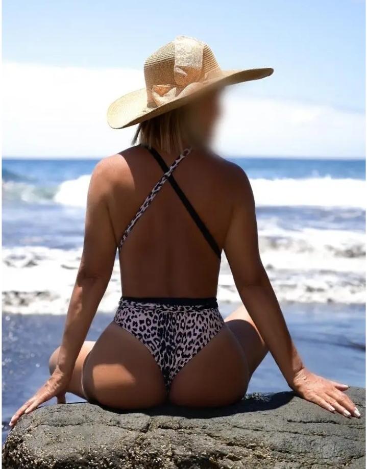 Chica busca chico en Lugo: 