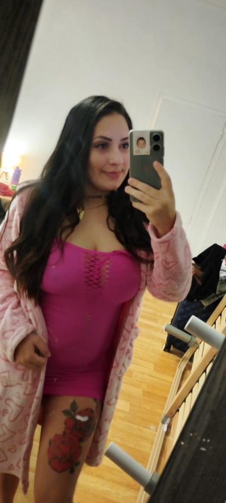 613309384: Chica busca chico en Tarragona