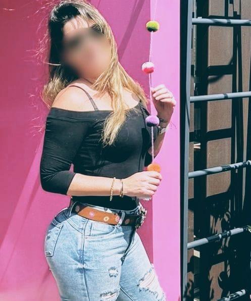 632168072: Chica busca chico en León