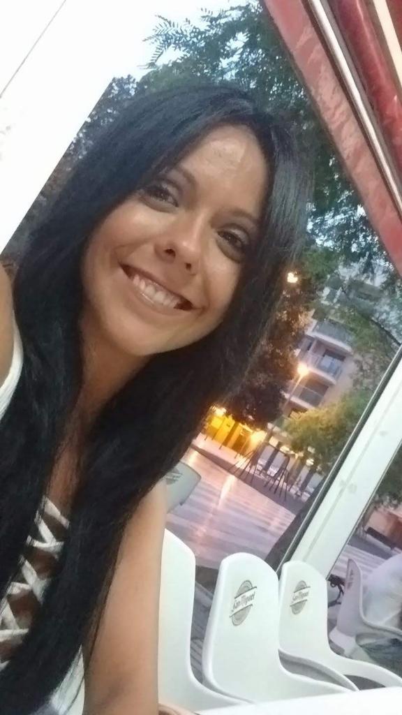 670754362: Chica busca chico en Castellón