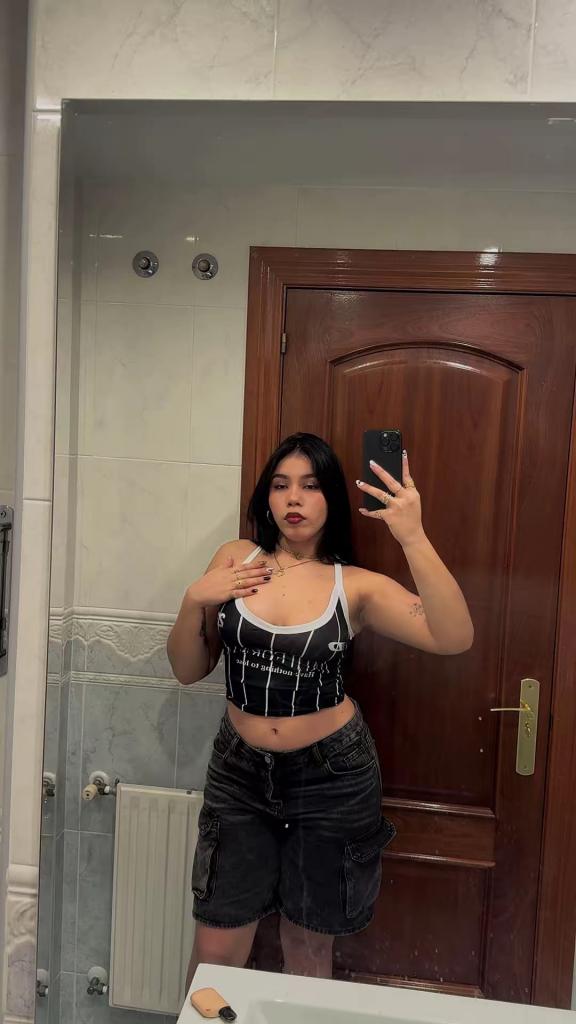 672961870: Chica busca chico en Asturias