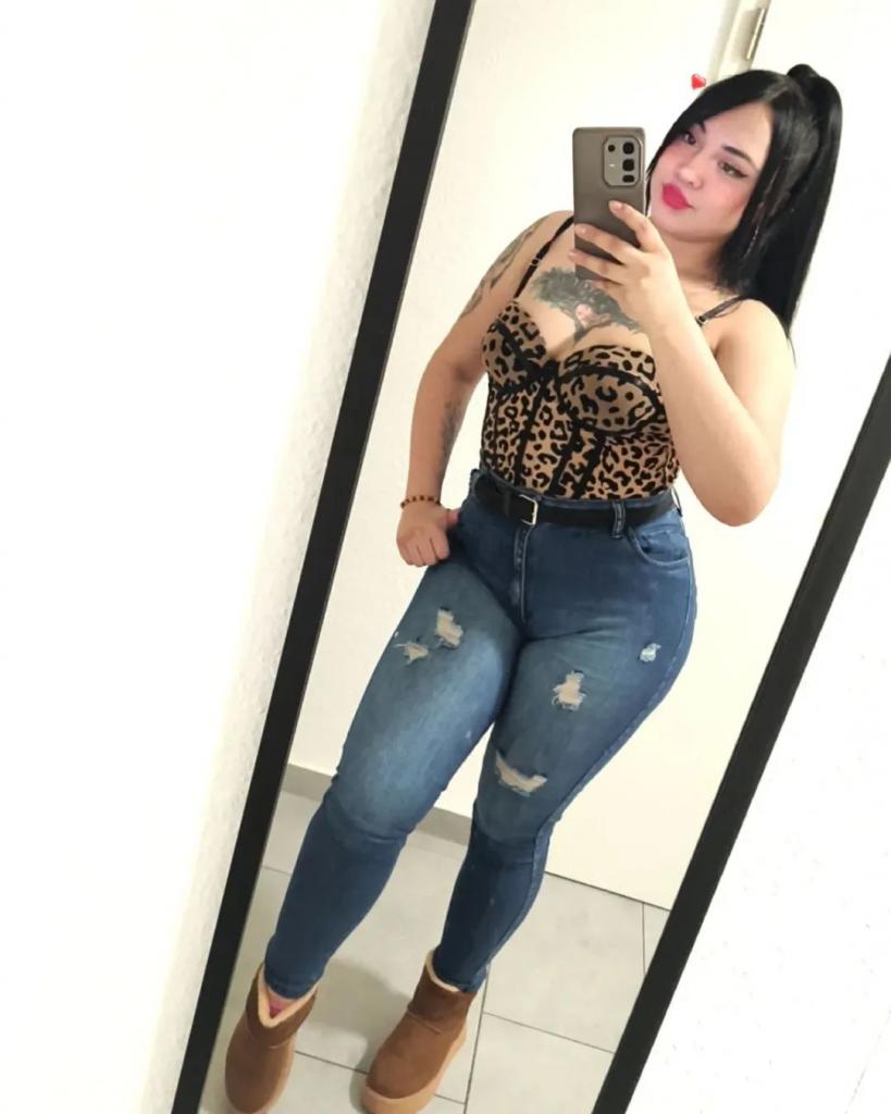 Chica busca chico en Murcia: 