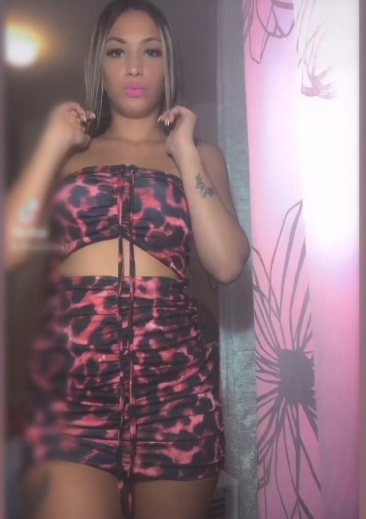 Chica busca chico en Almería: 