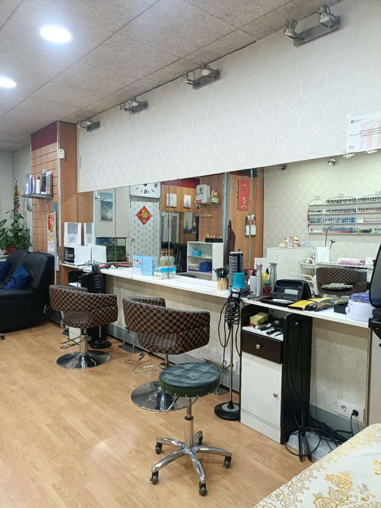 602696139: Chica busca chico en Barcelona