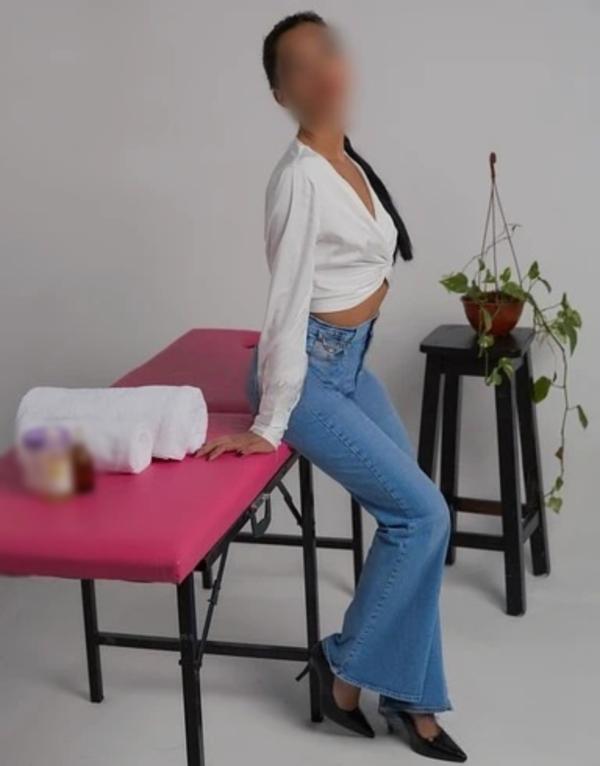 Chica busca chico en La Coruña: 