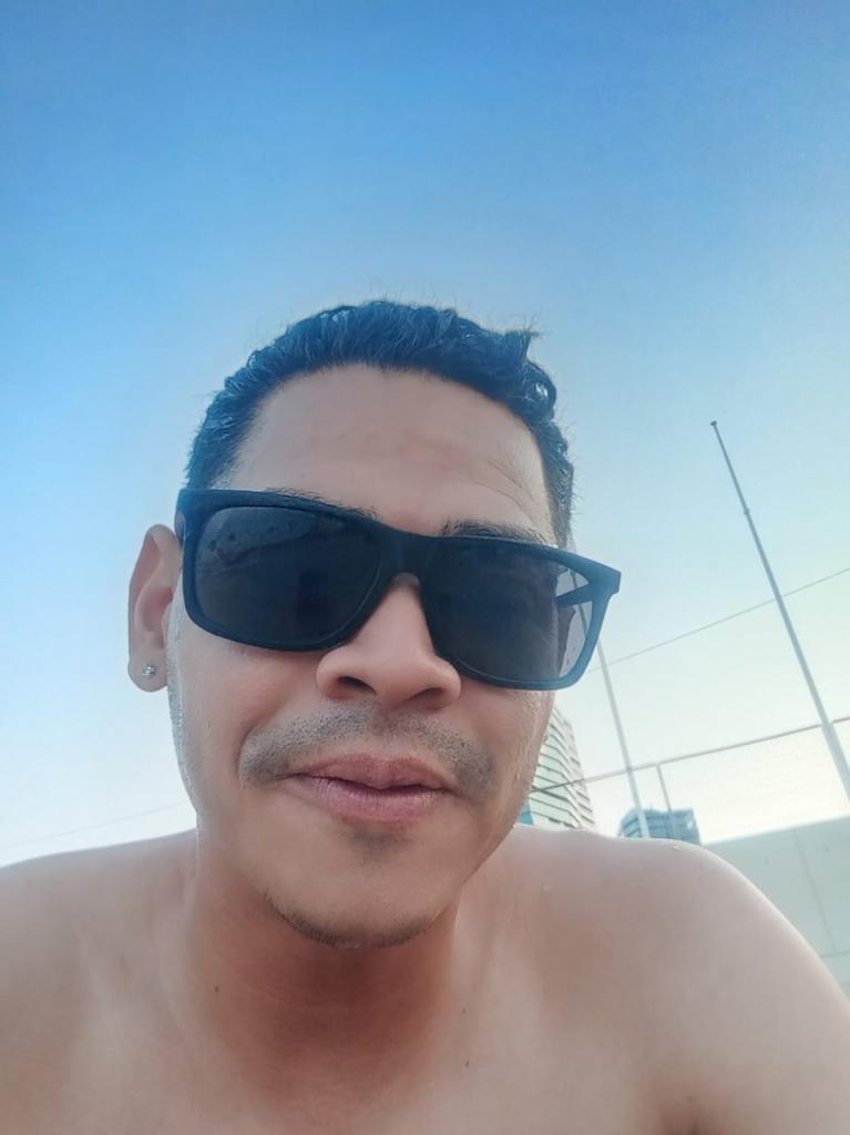 Chico busca chica en Barcelona: 