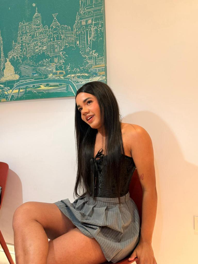 618668852: Chica busca chico en Madrid