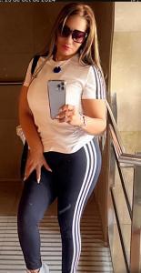 631882152: Chica busca chico en Barcelona