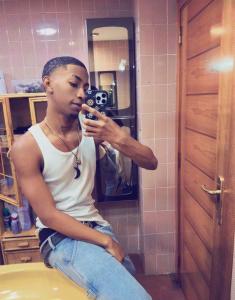 644484652: Chico busca chica en Valencia