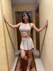 645295469: Chica busca chico en Madrid