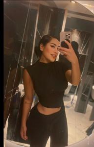 613873600: Chica busca chico en La Coruña