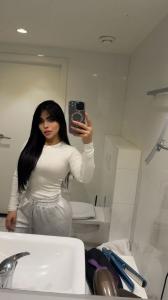 632047408: Chica busca chico en Asturias