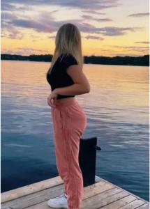 623351403: Chica busca chico en Murcia