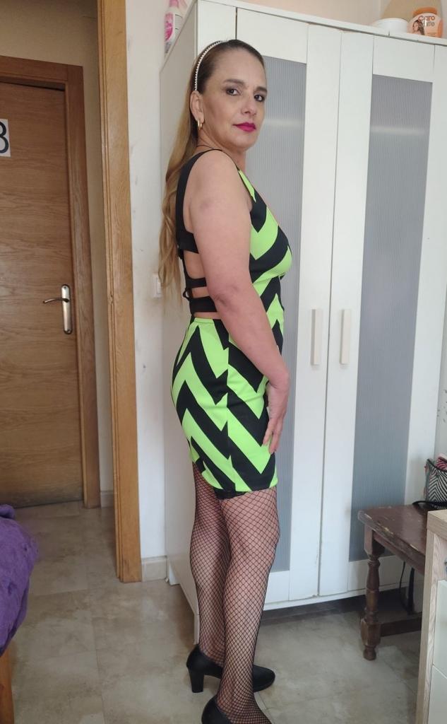 Chica busca chico en Alicante: 