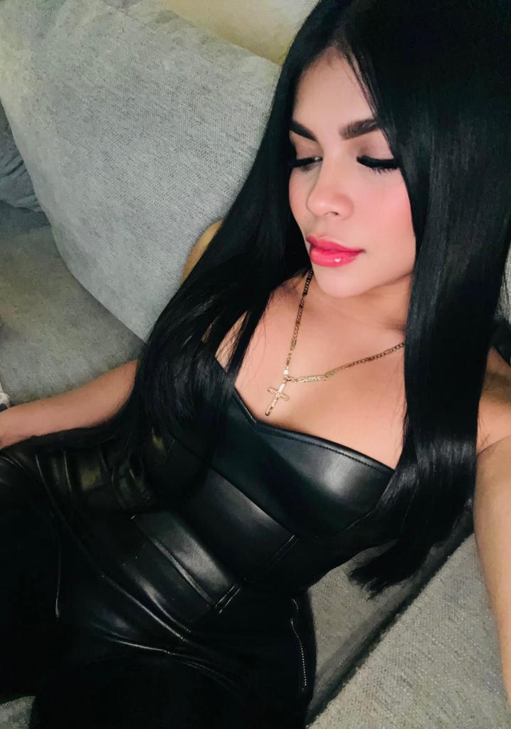 Chica busca chico en Asturias: 