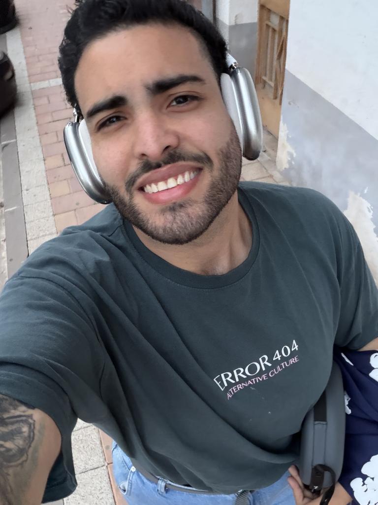 Chico busca chica en Murcia: 