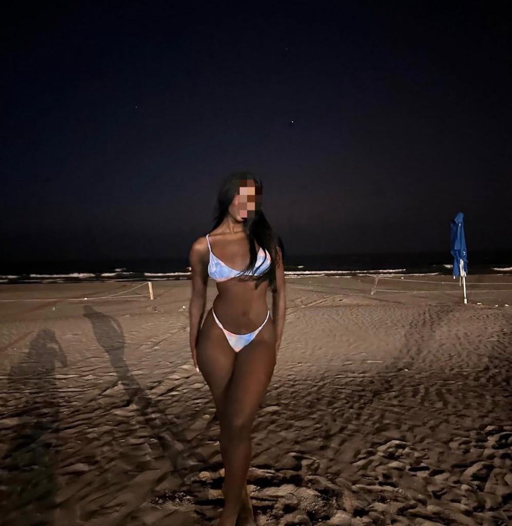 Chica busca chico en Alicante: 