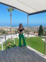 666419468: Chica busca chico en Mallorca