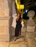 613873600: Chica busca chico en La Coruña