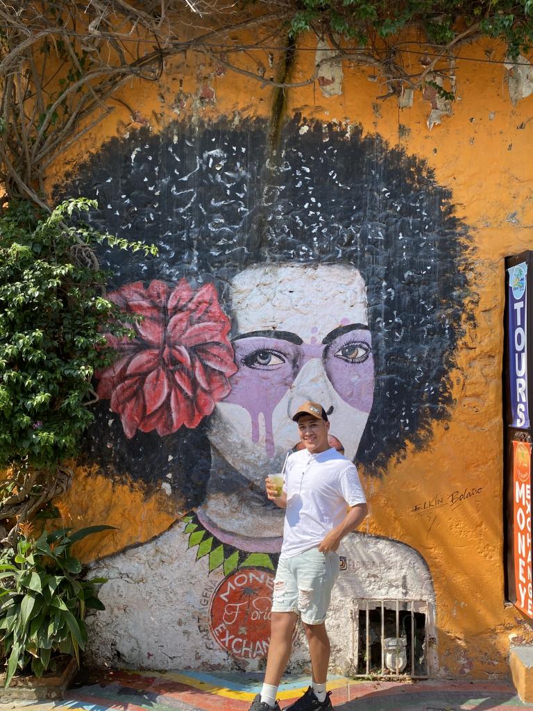 663138189: Chico busca chica en Sevilla