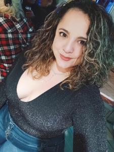 677715659: Chica busca chico en León