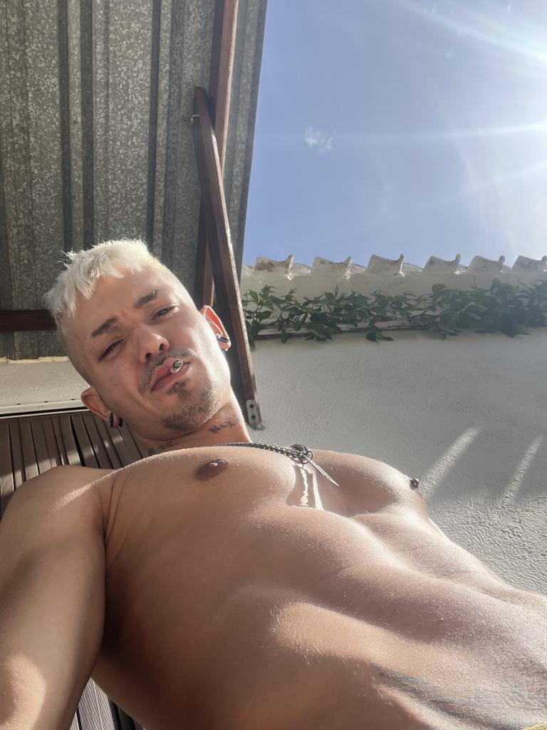 Chico busca chica en Albacete: 