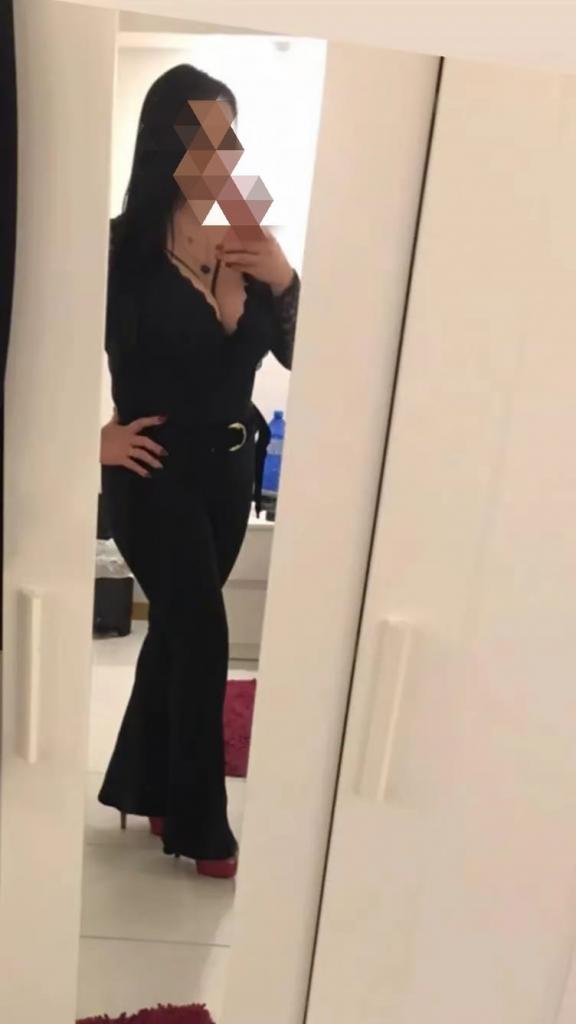 Chica busca chico en Cantabria: 