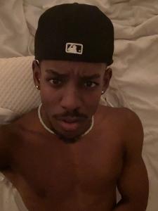 671155208: Chico busca chica en Madrid