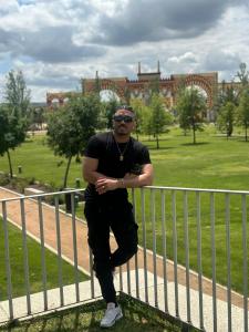 Chico busca chica en Madrid: 