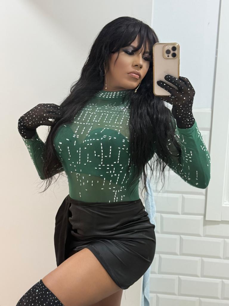 611201697: Transexual en Gerona