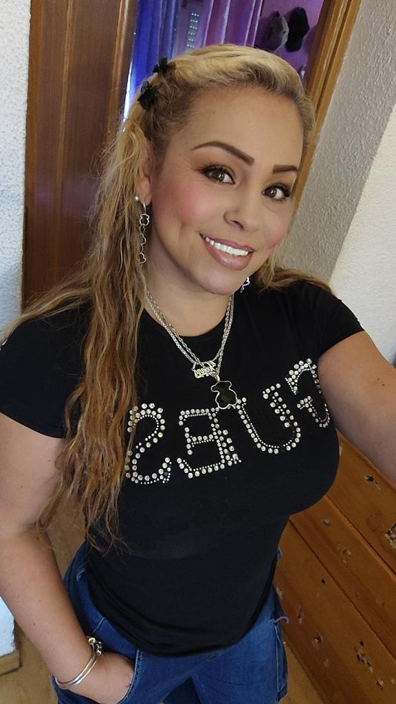 Chica busca chico en Málaga: 