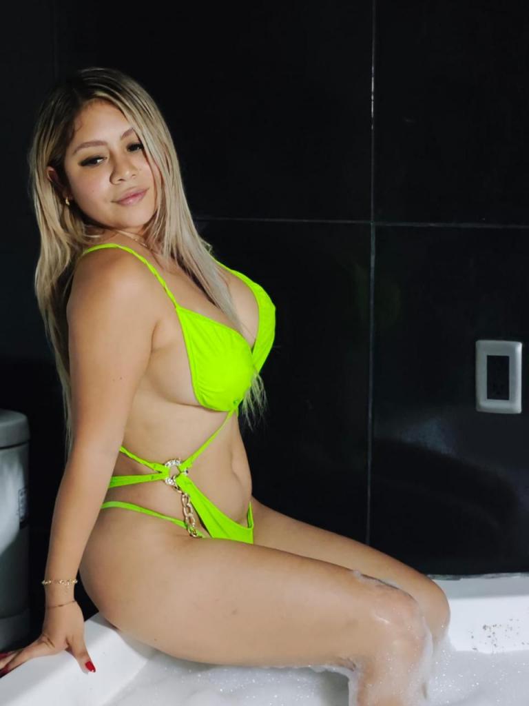 Chica busca chico en Barcelona: 