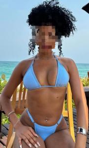 603221025: Chica busca chico en La Coruña