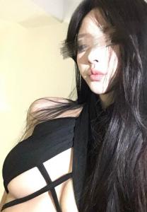 688181719: Chica busca chico en Barcelona