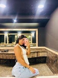 634068284: Chica busca chico en Madrid