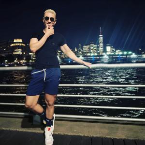 Chico busca chica en Barcelona: 