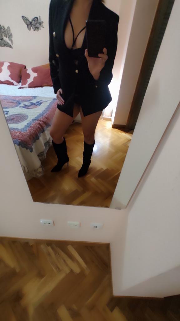 Chica busca chico en La Coruña: 