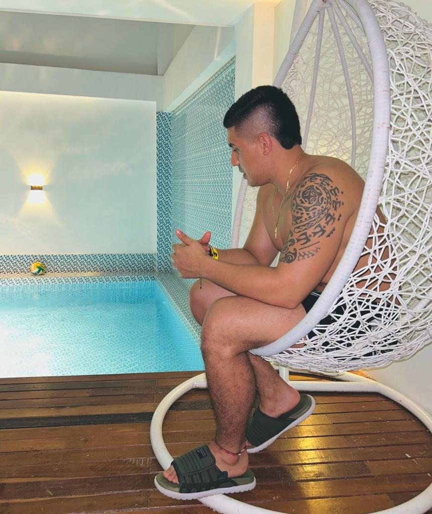 Chico busca chica en Valencia: 