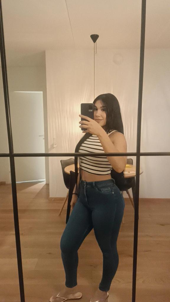 627274952: Chica busca chico en Madrid