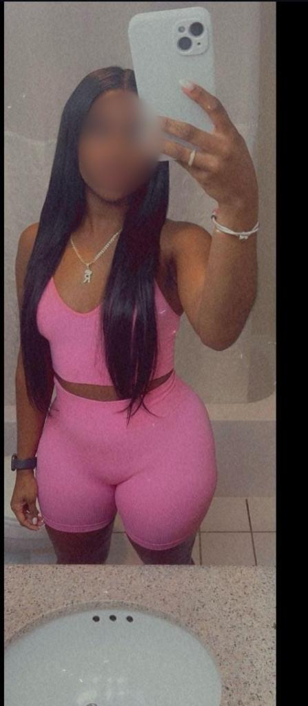 Chica busca chico en Murcia: 