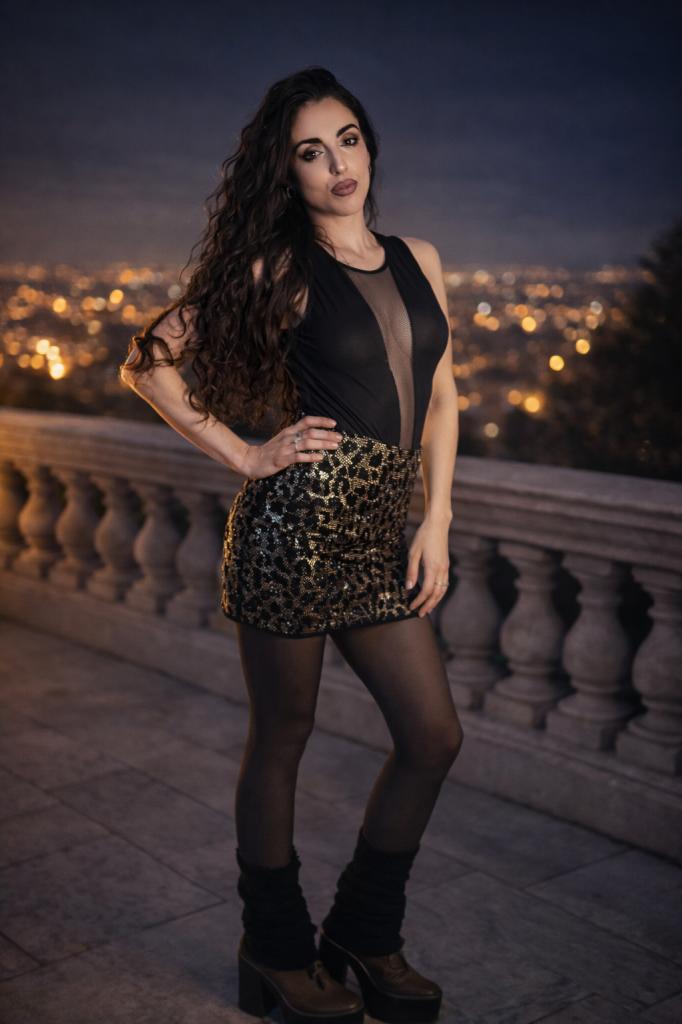 604820019: Chica busca chico en Barcelona