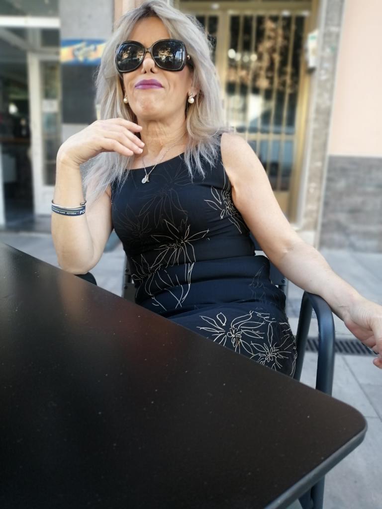 Chica busca chico en Alicante: 