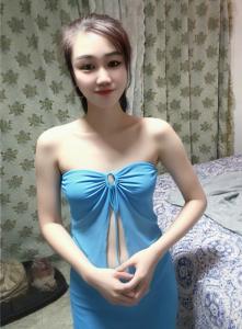 673549142: Chica busca chico en Barcelona