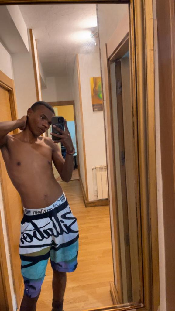 637853318: Chico busca chica en Cantabria