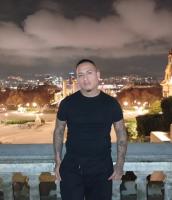 624518494: Chico busca chica en Barcelona